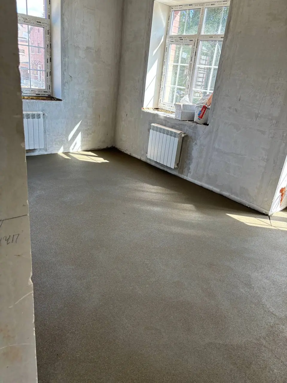 Полусухая стяжка пола в котедж - объект ЖК "Сердце Столицы"